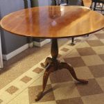 761 5695 TEA TABLE